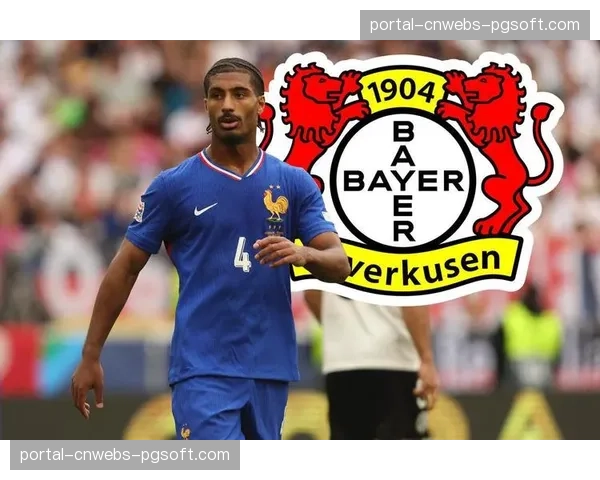 特写：进球后指向天空，勒沃库森中场安德里希悼念逝去的祖父