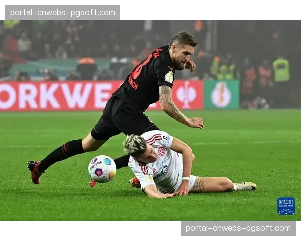 勒沃库森科法内大腿受伤，将缺席德国杯半决赛